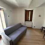 Pietrasuite Santa Brigida Appartamento *