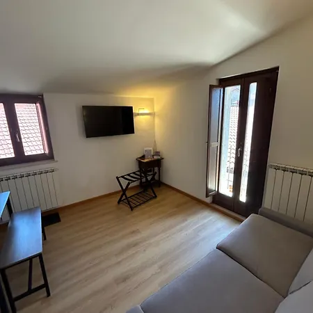 公寓 Pietrasuite Santa Brigida *