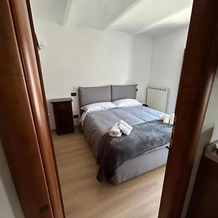 Pietrasuite Santa Brigida 公寓 罗卡拉索